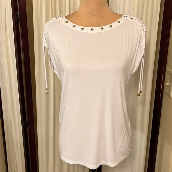 The Limited Tops - The Limited sleeveless grommeted neckline white blouse Size medium
